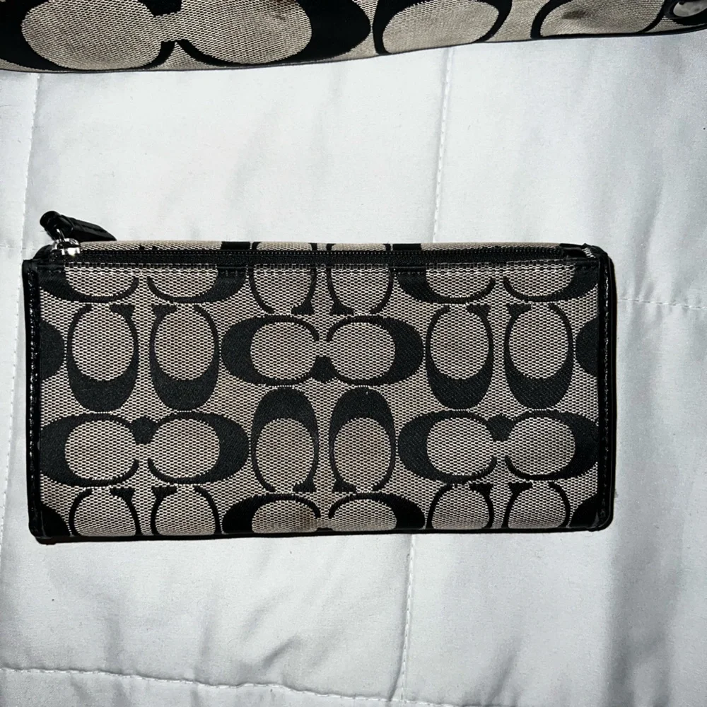 Coach vintage bag with wallet - Picture 8 of 8